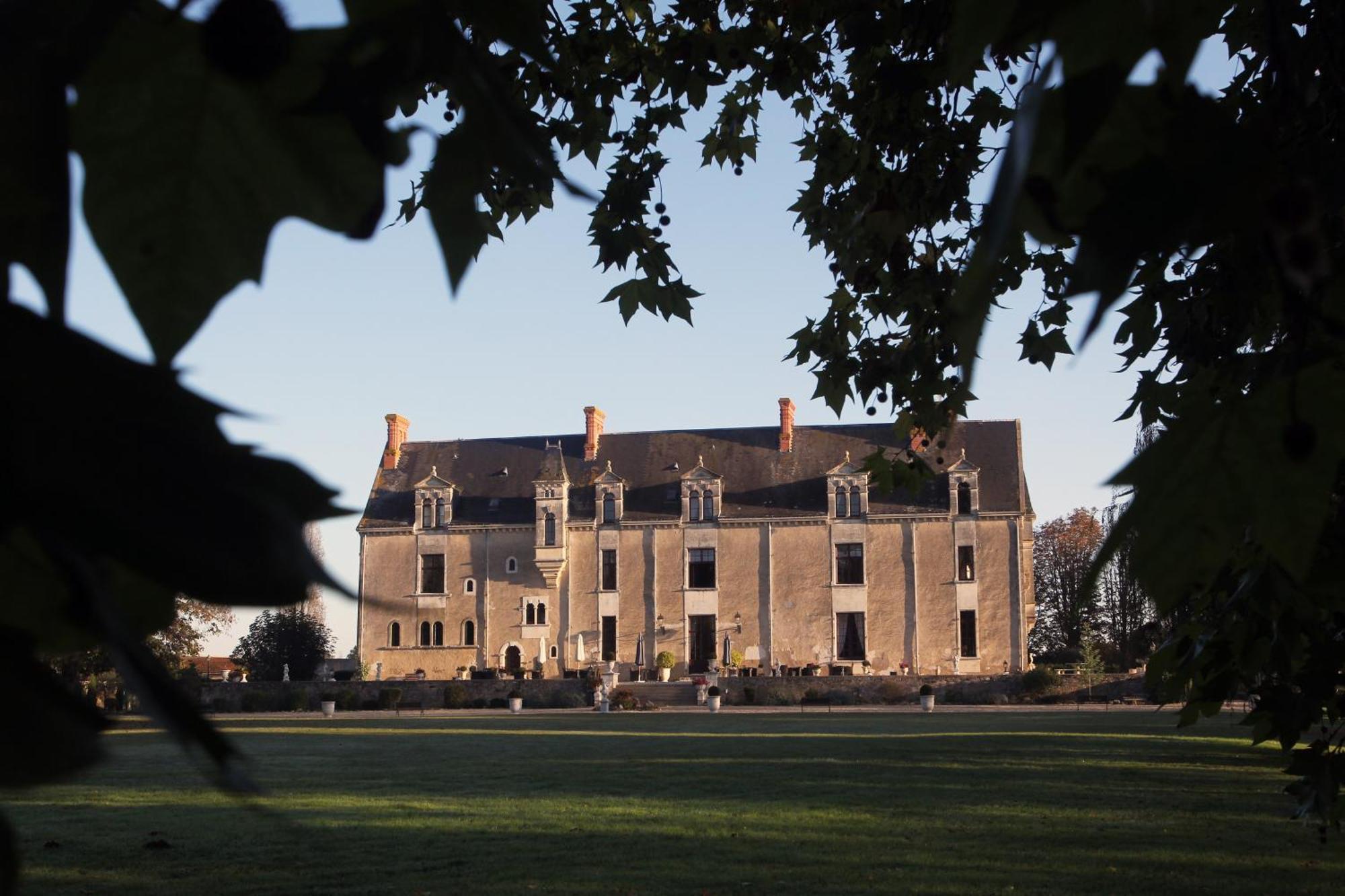 Chateau De La Verie Challans Bagian luar foto