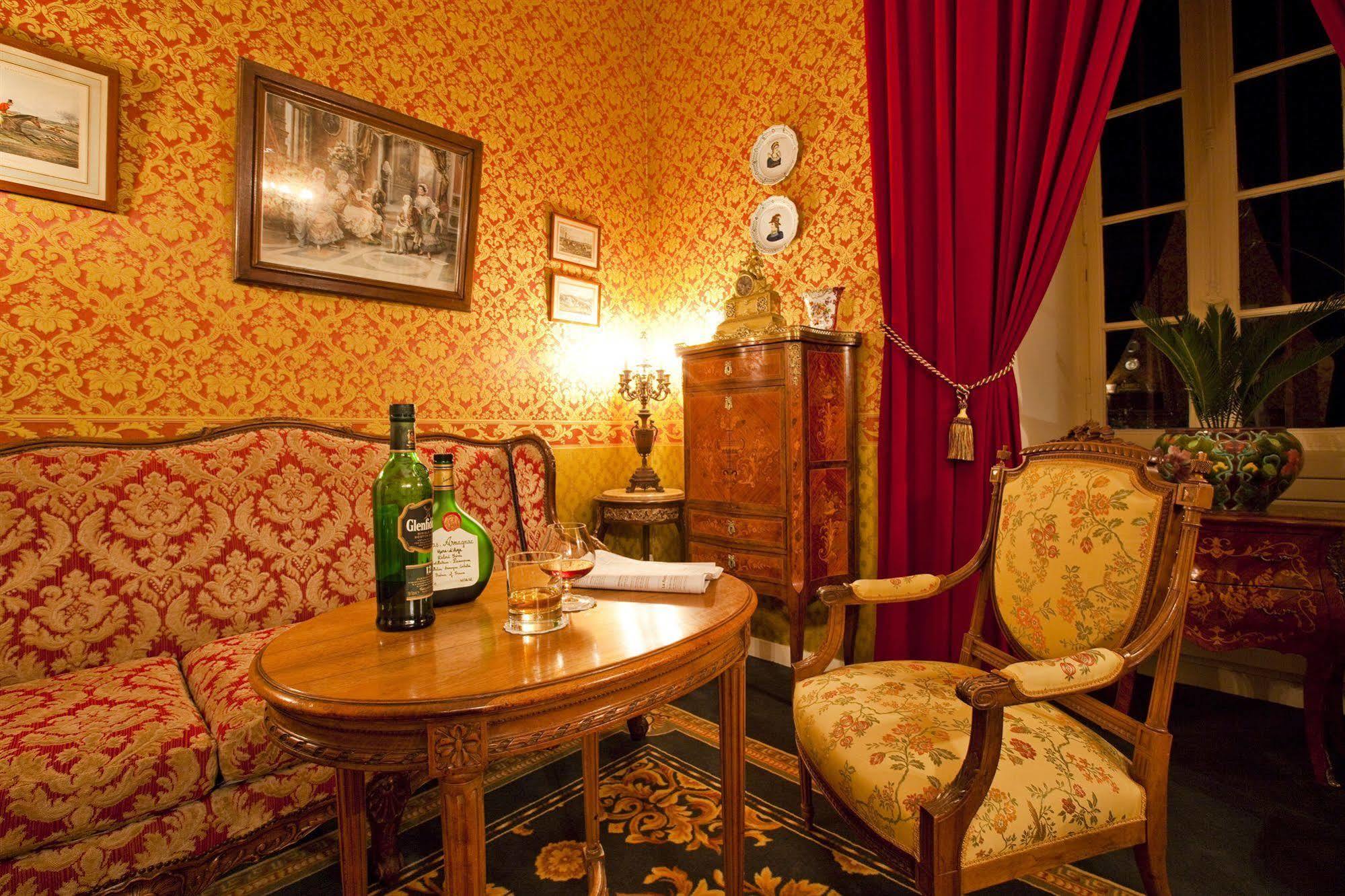 Chateau De La Verie Challans Bagian luar foto